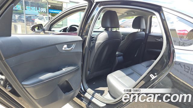 Kia K3 Prestige 2021 — фото 26