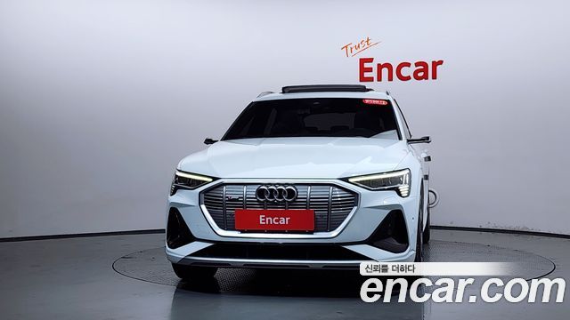 Audi e-tron 55 Quattro Sportback 2021 — фото 3