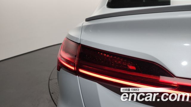 Audi e-tron 55 Quattro Sportback 2021 — фото 23