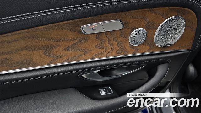 Mercedes-Benz E-Class (W213) E300 4MATIC Exclusive 2020 — фото 19