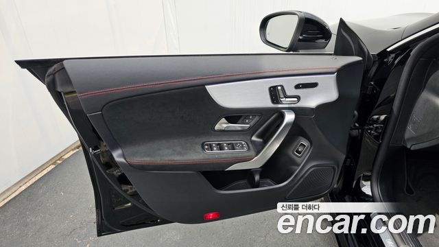 Mercedes-Benz CLA-Class (C118) CLA250 4MATIC 2022 — фото 24