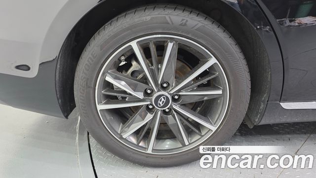 Hyundai Grandeur (IG) 3.0 LPi Premium 2021 — фото 5
