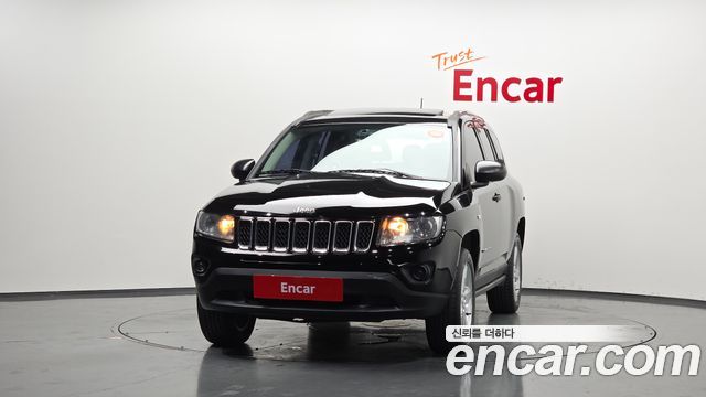 Jeep Compass 2.4 Limited 1st 2012 — фото 3