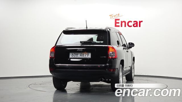 Jeep Compass 2.4 Limited 1st 2012 — фото 4