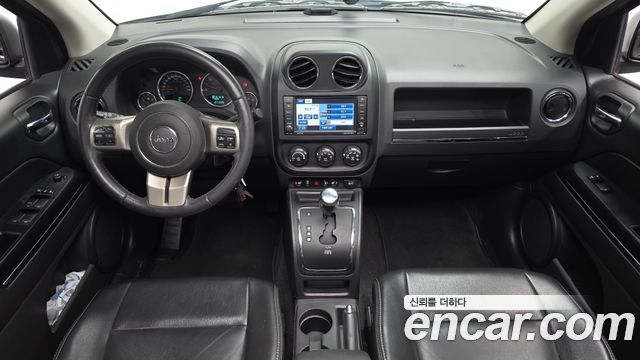 Jeep Compass 2.4 Limited 1st 2012 — фото 7