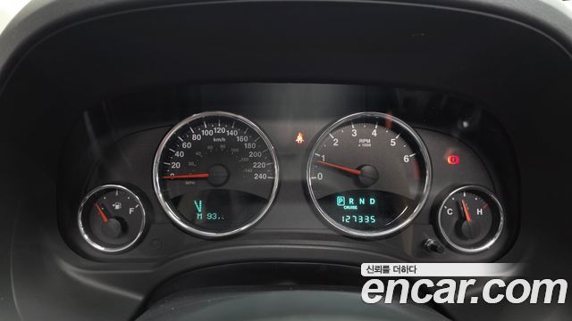 Jeep Compass 2.4 Limited 1st 2012 — фото 8