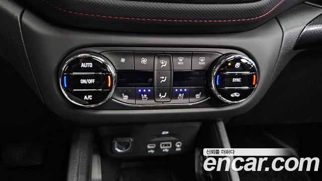 Chevrolet Trailblazer 1.3 Turbo 4WD RS 2022 — фото 31