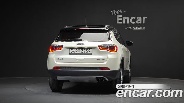 Jeep Compass (II) 2.4 Limitied AWD 2019 — фото 4