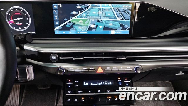 Hyundai Grandeur (GN7) 3.5 LPG 2WD Premium 2023 — фото 14