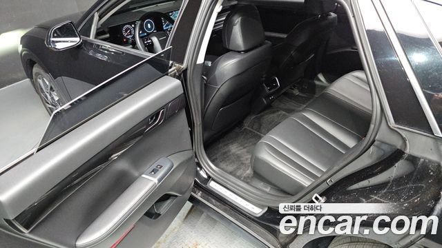 Hyundai Grandeur (GN7) 3.5 LPG 2WD Premium 2023 — фото 26