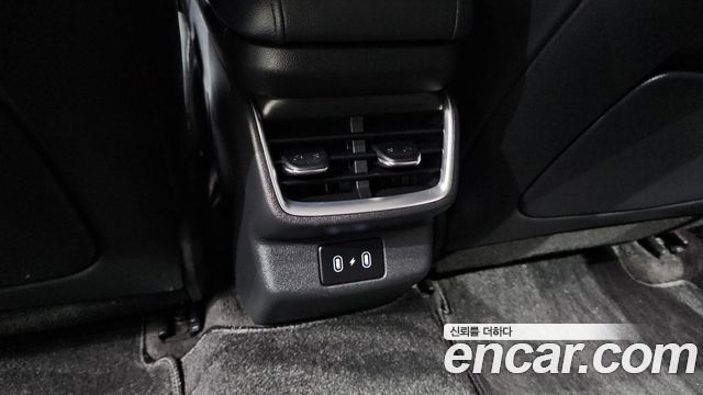 Hyundai Grandeur (GN7) 3.5 LPG 2WD Premium 2023 — фото 31