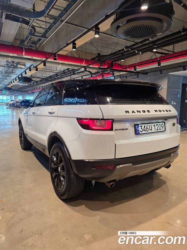 Land Rover Range Rover Evoque 2.0 TD4 SE 2016 — фото 6