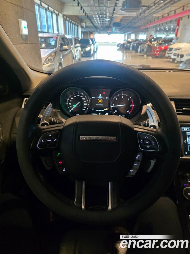 Land Rover Range Rover Evoque 2.0 TD4 SE 2016 — фото 15