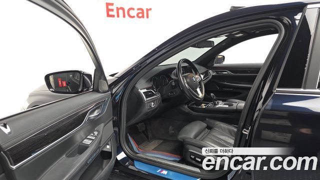 BMW 7 Series (G11) 730Ld xDrive M Sport 2017 — фото 10