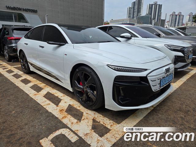 Audi A6 e-tron Performance S Line Black Edition 2025 — фото 3