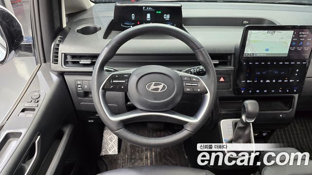 Hyundai Staria Tourer 11-Seater Modern 2025 — фото 17