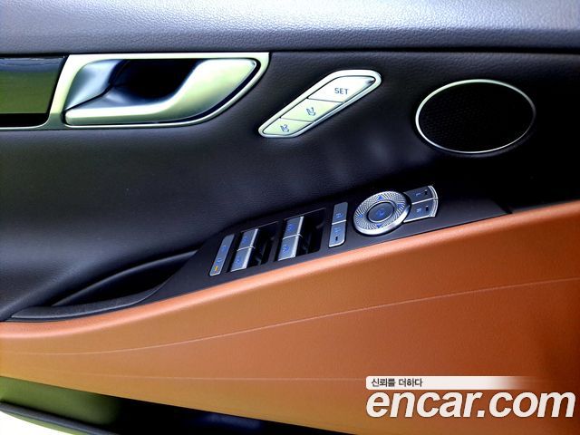 Genesis G80 (RG3) Gasoline 2.5 Turbo AWD 2022 — фото 24
