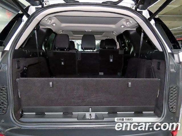 Land Rover Discovery 5 3.0 TD6 HSE 2017 — фото 21