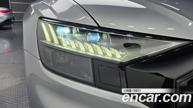 Audi Q8 (4M) 55 TFSI Quattro Premium 2021 — фото 22