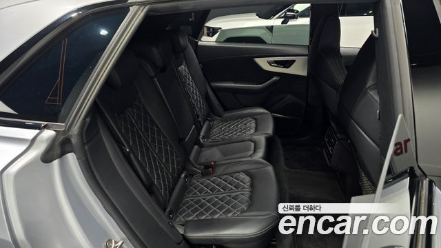 Audi Q8 (4M) 55 TFSI Quattro Premium 2021 — фото 26
