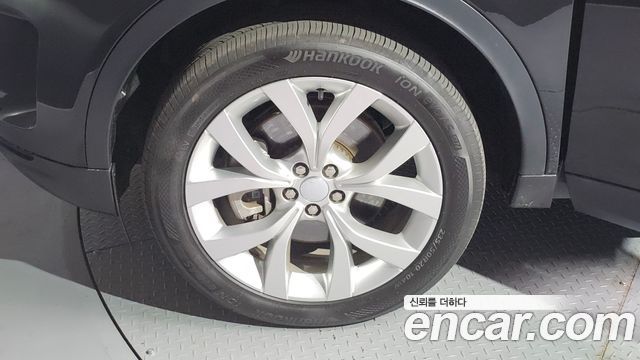 Land Rover Discovery Sport (II) P250 SE 2023 — фото 5