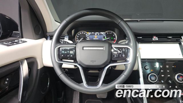 Land Rover Discovery Sport (II) P250 SE 2023 — фото 11
