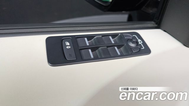 Land Rover Discovery Sport (II) P250 SE 2023 — фото 27