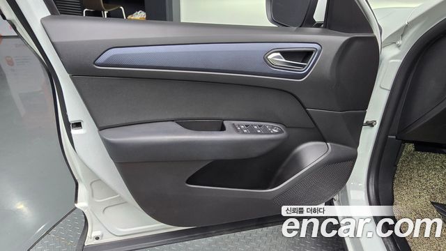 Renault Korea XM3 1.6 GTe LE 2023 — фото 24