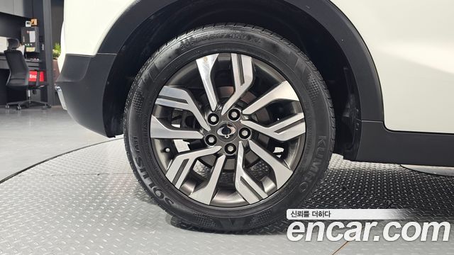 KG Mobility (SsangYong) Tivoli Armor Gear Plus 2WD 2019 — фото 5