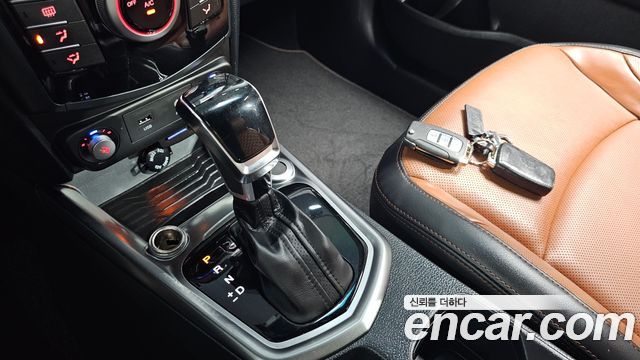 KG Mobility (SsangYong) Tivoli Armor Gear Plus 2WD 2019 — фото 9