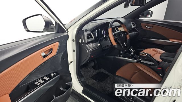 KG Mobility (SsangYong) Tivoli Armor Gear Plus 2WD 2019 — фото 10