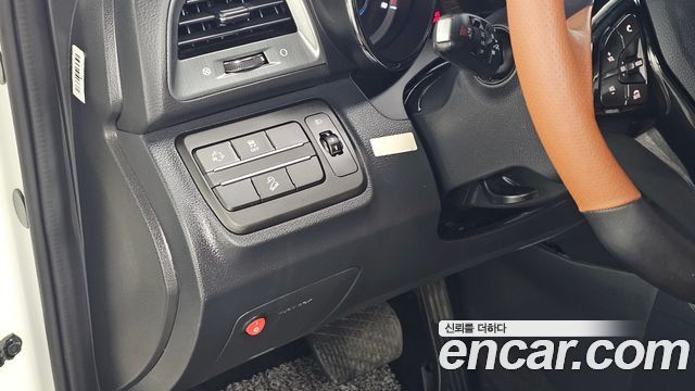 KG Mobility (SsangYong) Tivoli Armor Gear Plus 2WD 2019 — фото 21