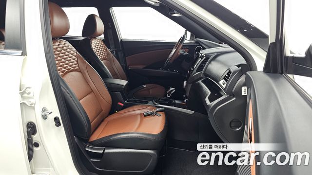 KG Mobility (SsangYong) Tivoli Armor Gear Plus 2WD 2019 — фото 32