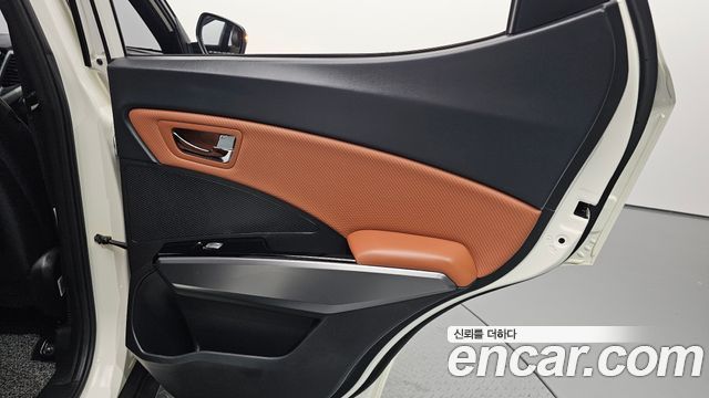 KG Mobility (SsangYong) Tivoli Armor Gear Plus 2WD 2019 — фото 33