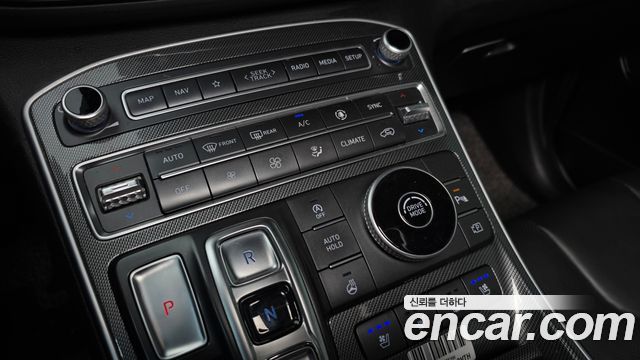 Hyundai Santa Fe Diesel 2.2 2WD Prestige 2021 — фото 9