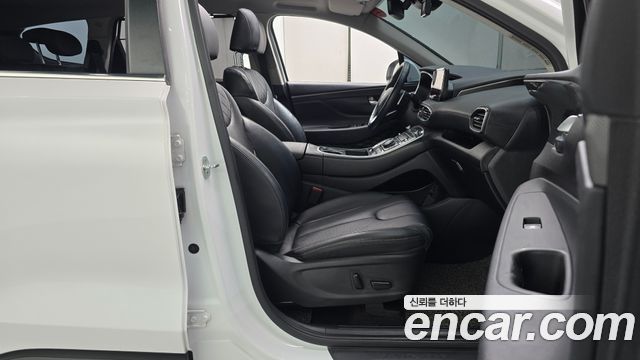 Hyundai Santa Fe Diesel 2.2 2WD Prestige 2021 — фото 26