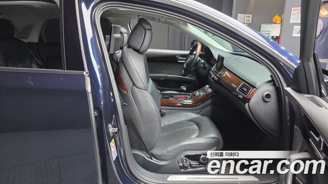 Audi A8 3.0 TDI Quattro LWB D4 2013 — фото 16