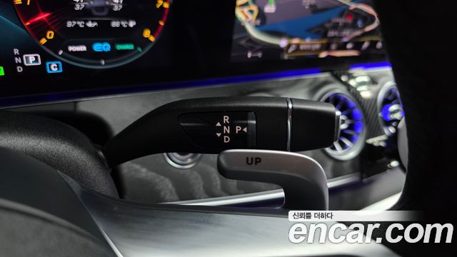 Mercedes-Benz AMG GT 4Door 43 4MATIC+ Dynamic 2023 — фото 9