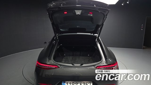 Mercedes-Benz AMG GT 4Door 43 4MATIC+ Dynamic 2023 — фото 20