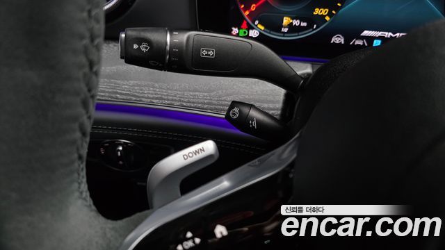 Mercedes-Benz AMG GT 4Door 43 4MATIC+ Dynamic 2023 — фото 28