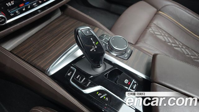 BMW 6 Series GT (G32) 630i xDrive Luxury 2023 — фото 9