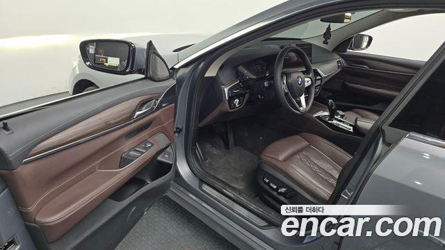BMW 6 Series GT (G32) 630i xDrive Luxury 2023 — фото 10