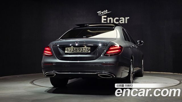 Mercedes-Benz E-Class (W213) E450 4MATIC Exclusive 2020 — фото 4