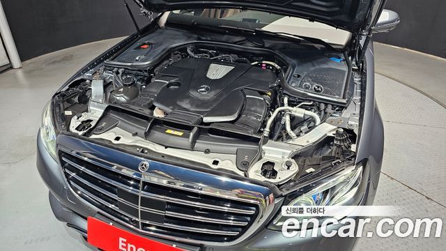 Mercedes-Benz E-Class (W213) E450 4MATIC Exclusive 2020 — фото 6