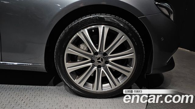 Mercedes-Benz E-Class (W213) E450 4MATIC Exclusive 2020 — фото 21