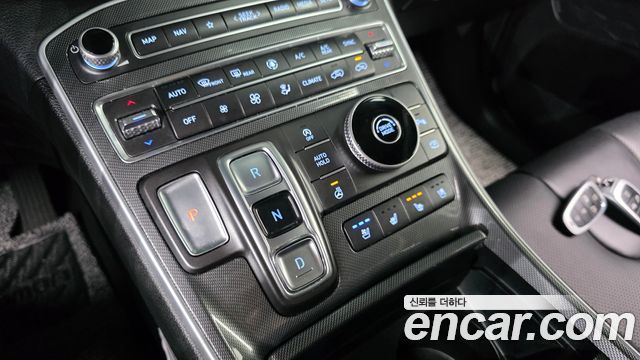 Hyundai Santa Fe Diesel 2.2 2WD Prestige 2021 — фото 9