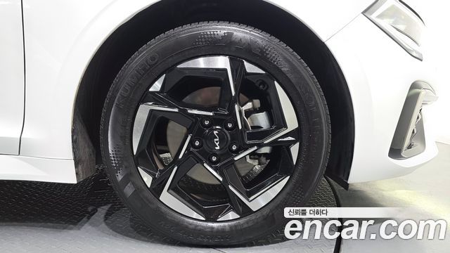 Kia K5 (III) 2.0 LPi(Rent) Prestige 2026 — фото 21