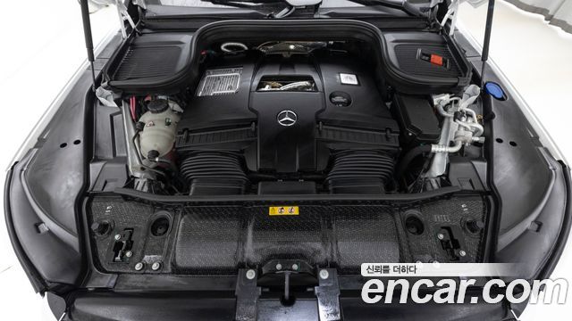 Mercedes-Benz GLS-Class (X167) Maybach GLS600 4MATIC 2025 — фото 6