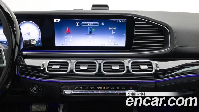 Mercedes-Benz GLS-Class (X167) Maybach GLS600 4MATIC 2025 — фото 20