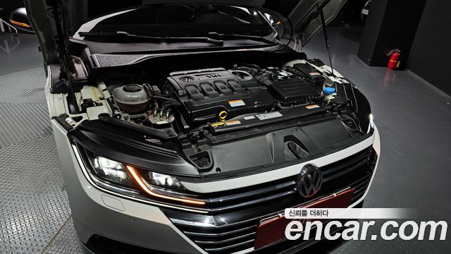 Volkswagen Arteon 2.0 TDI Premium 2019 — фото 6